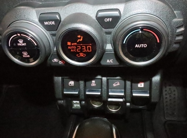 Suzuki Jimny Sierra