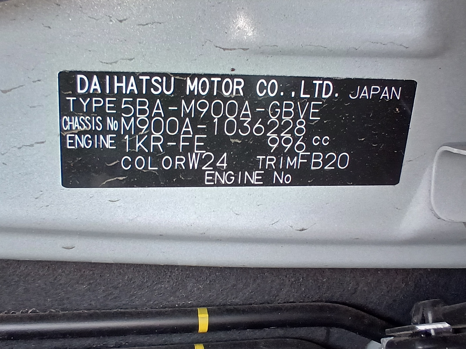 TOYOTA ROOMY