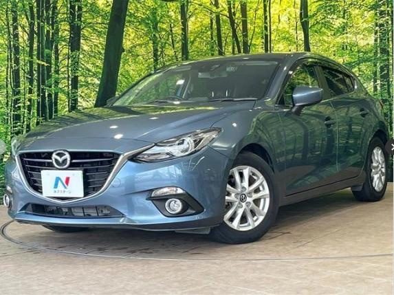 MAZDA AXELA