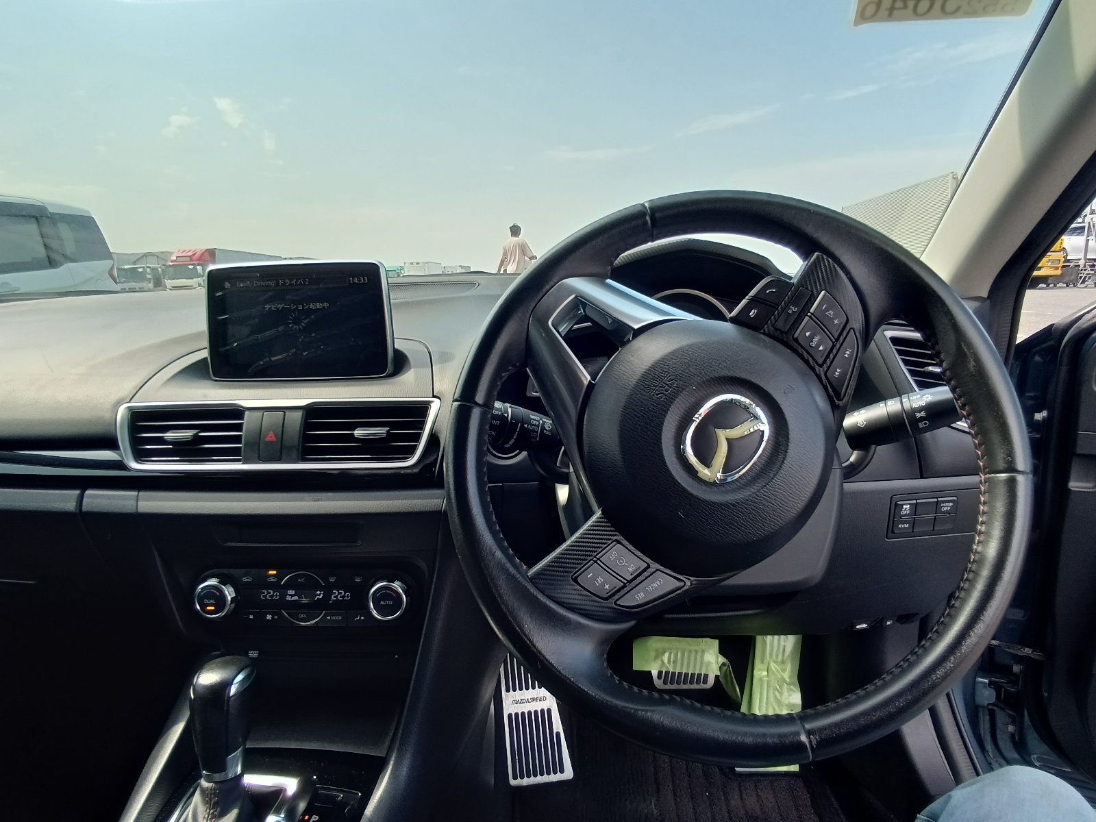 MAZDA AXELA