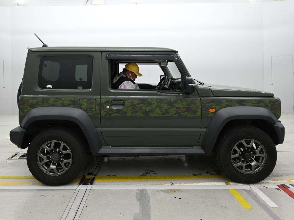 SUZUKI JIMNY SIERRA
