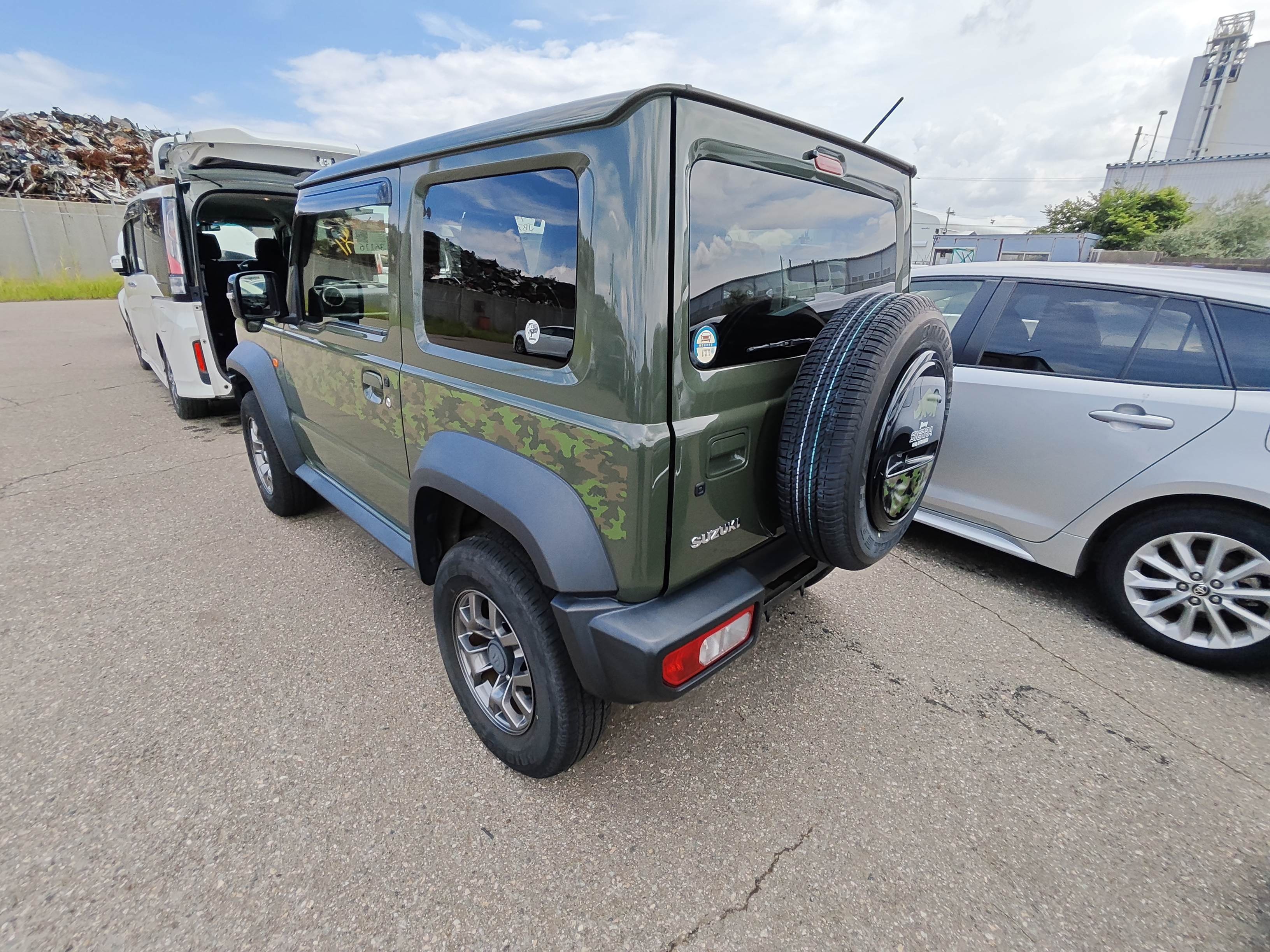 SUZUKI JIMNY SIERRA