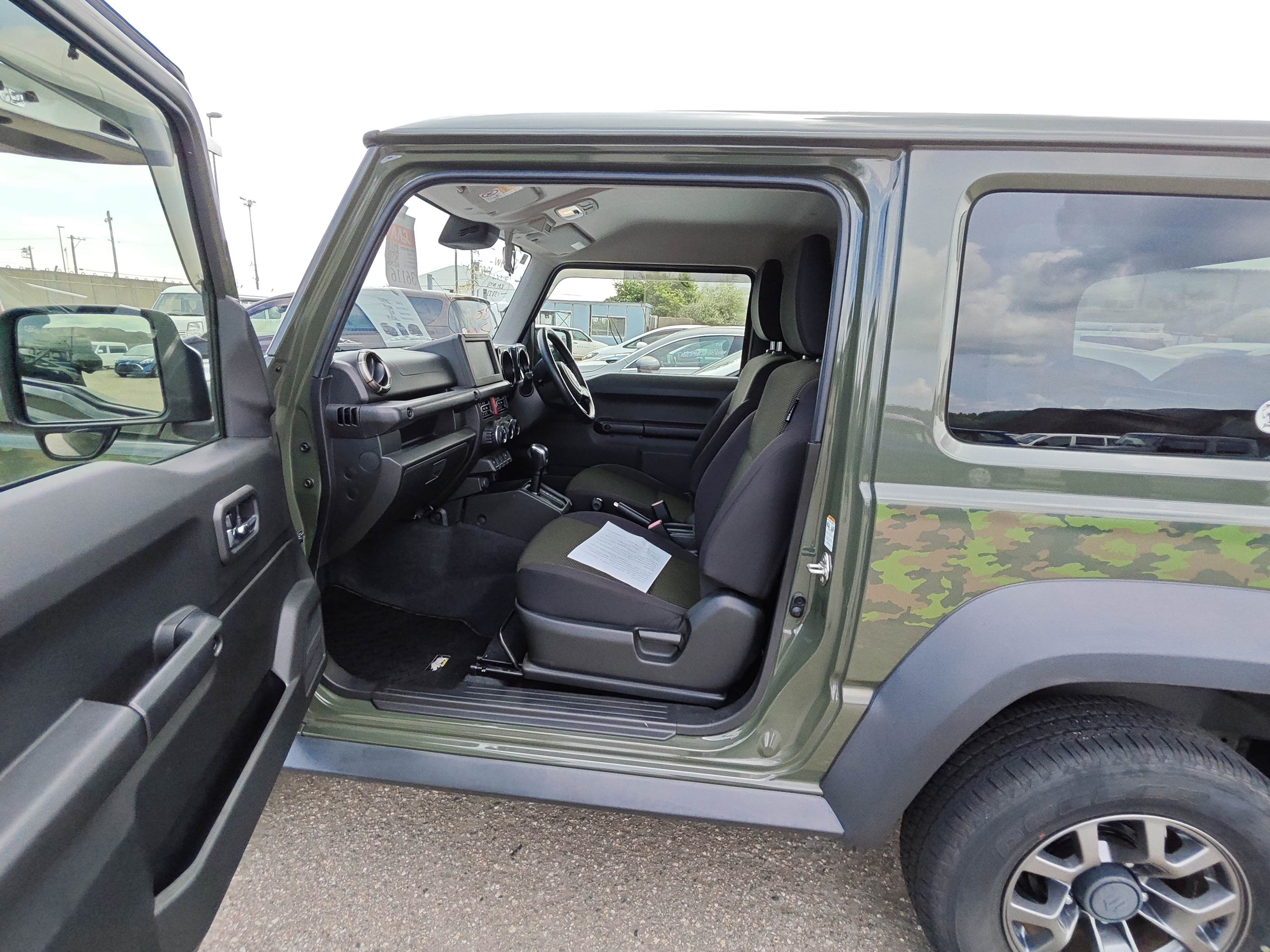 SUZUKI JIMNY SIERRA