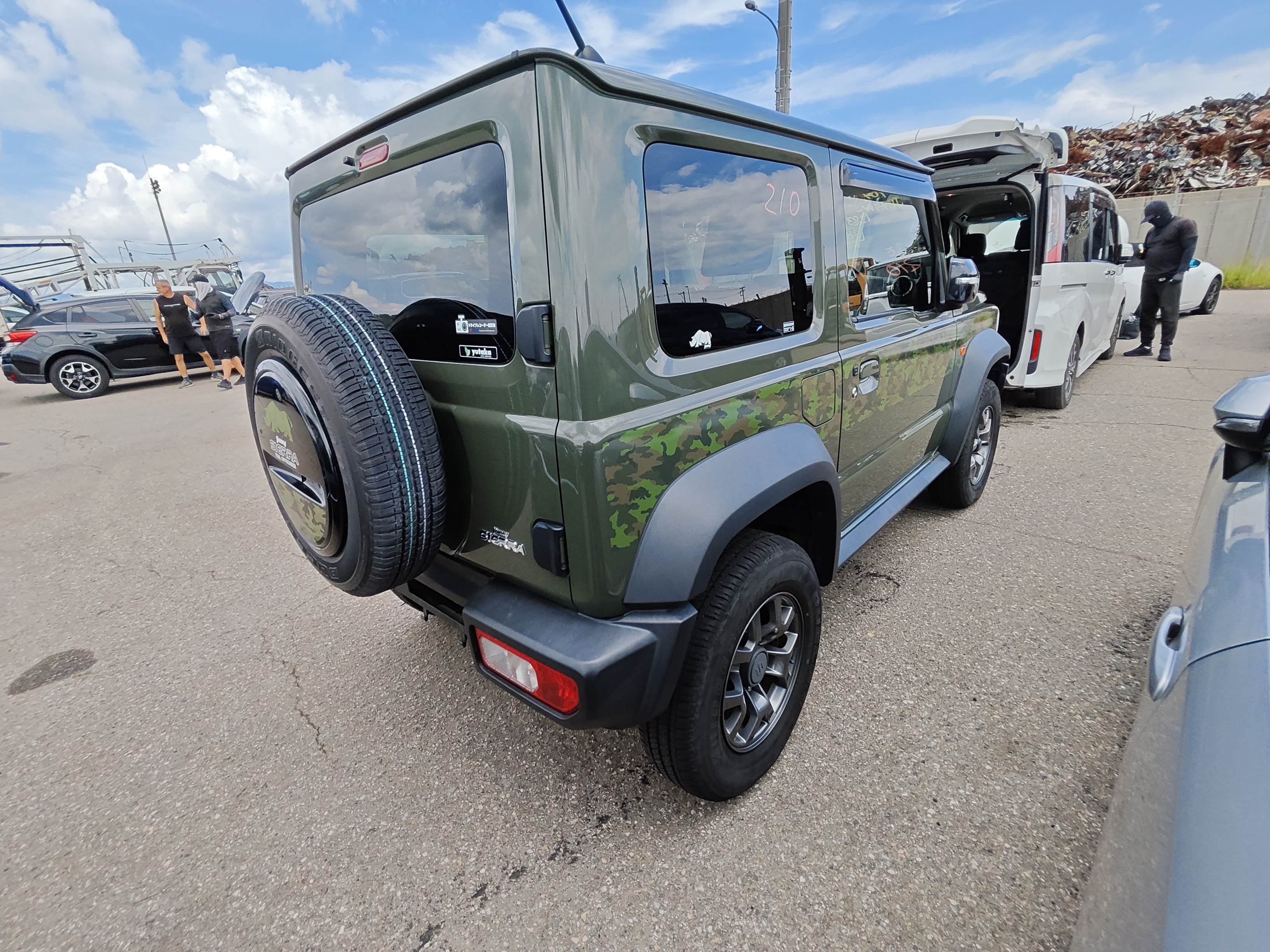 SUZUKI JIMNY SIERRA