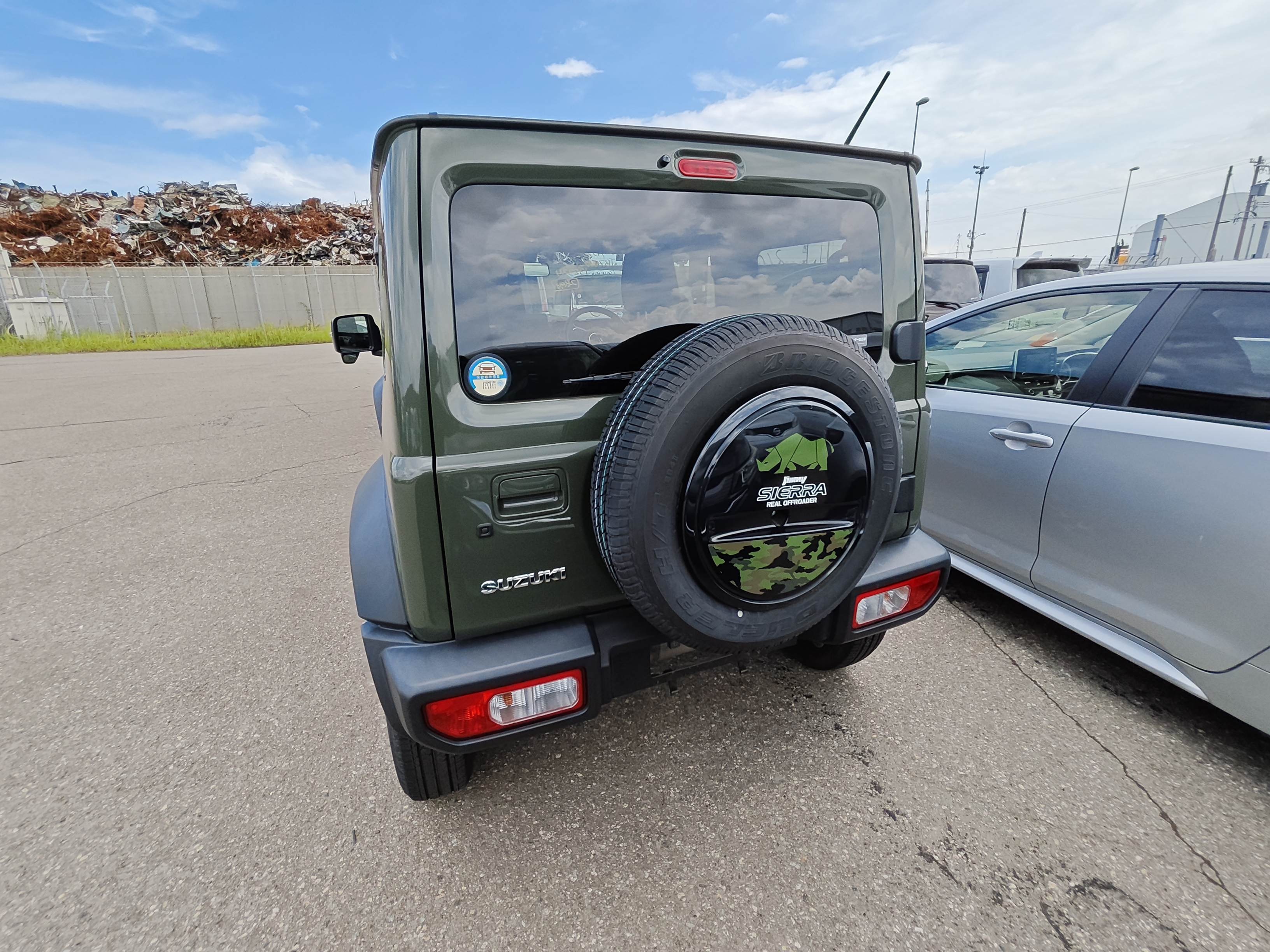 SUZUKI JIMNY SIERRA