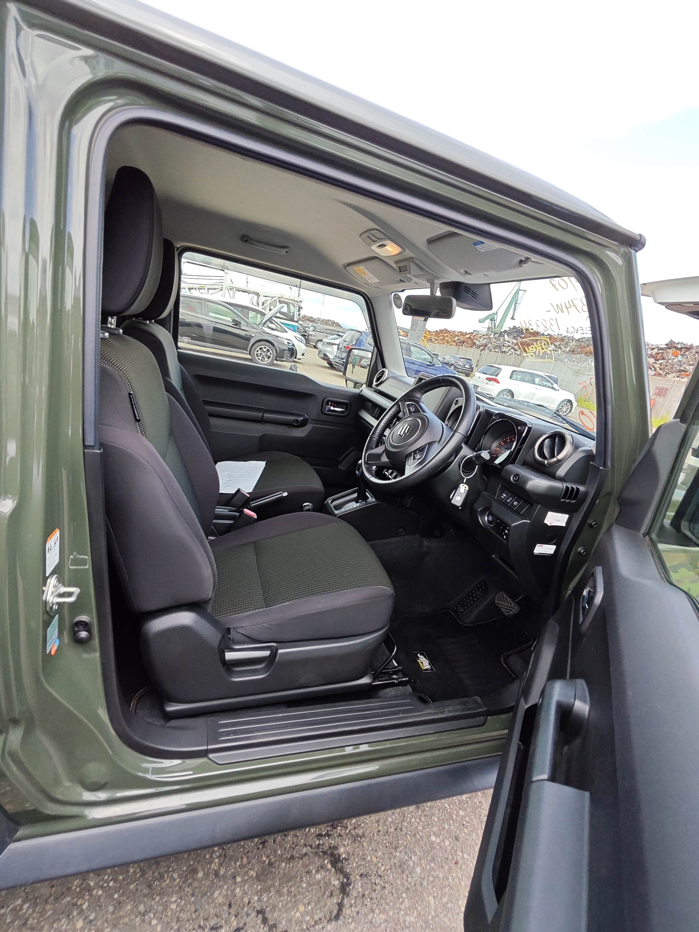 SUZUKI JIMNY SIERRA
