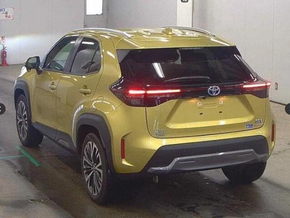 TOYOTA YARIS CROSS