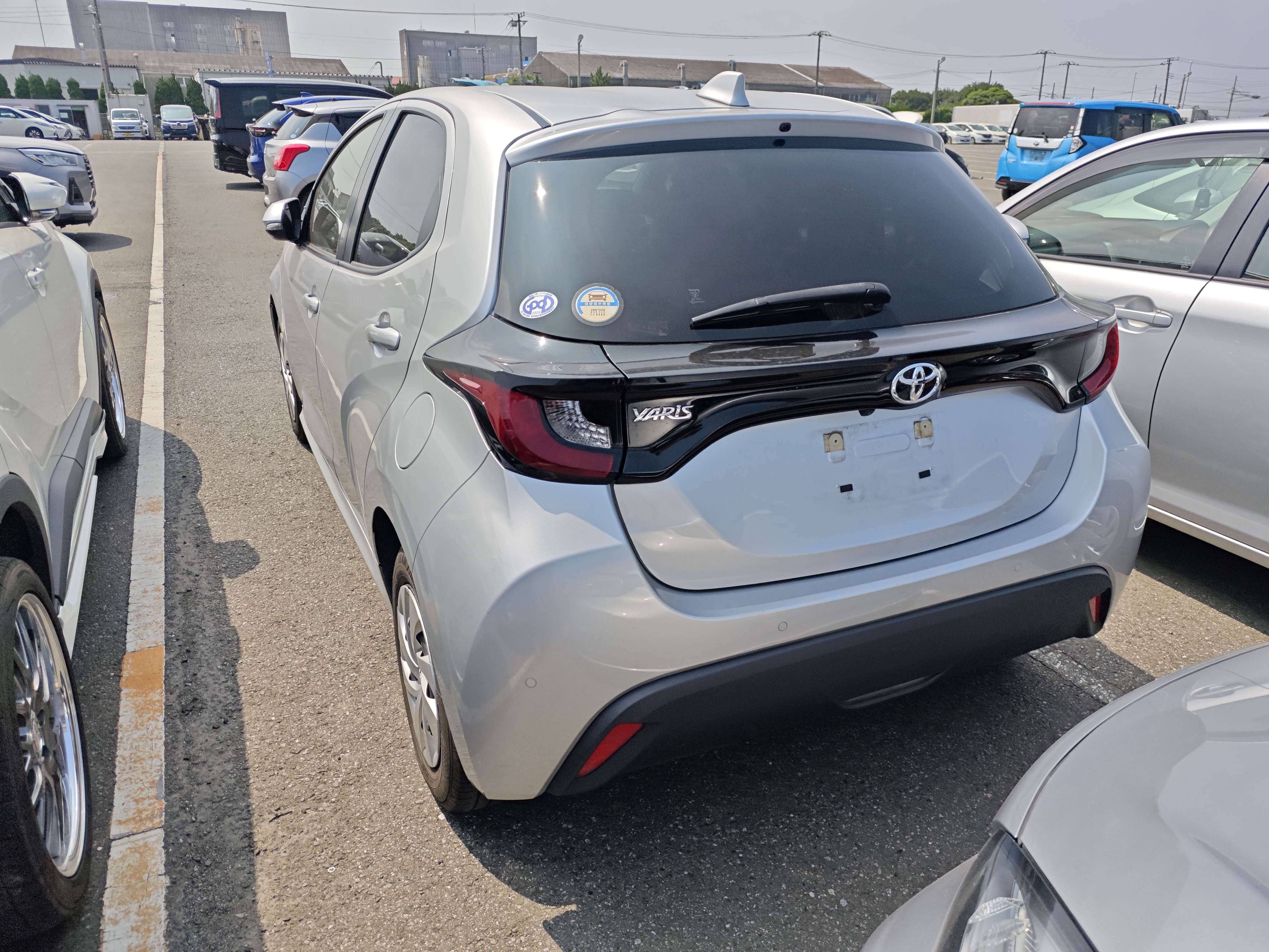 TOYOTA YARIS