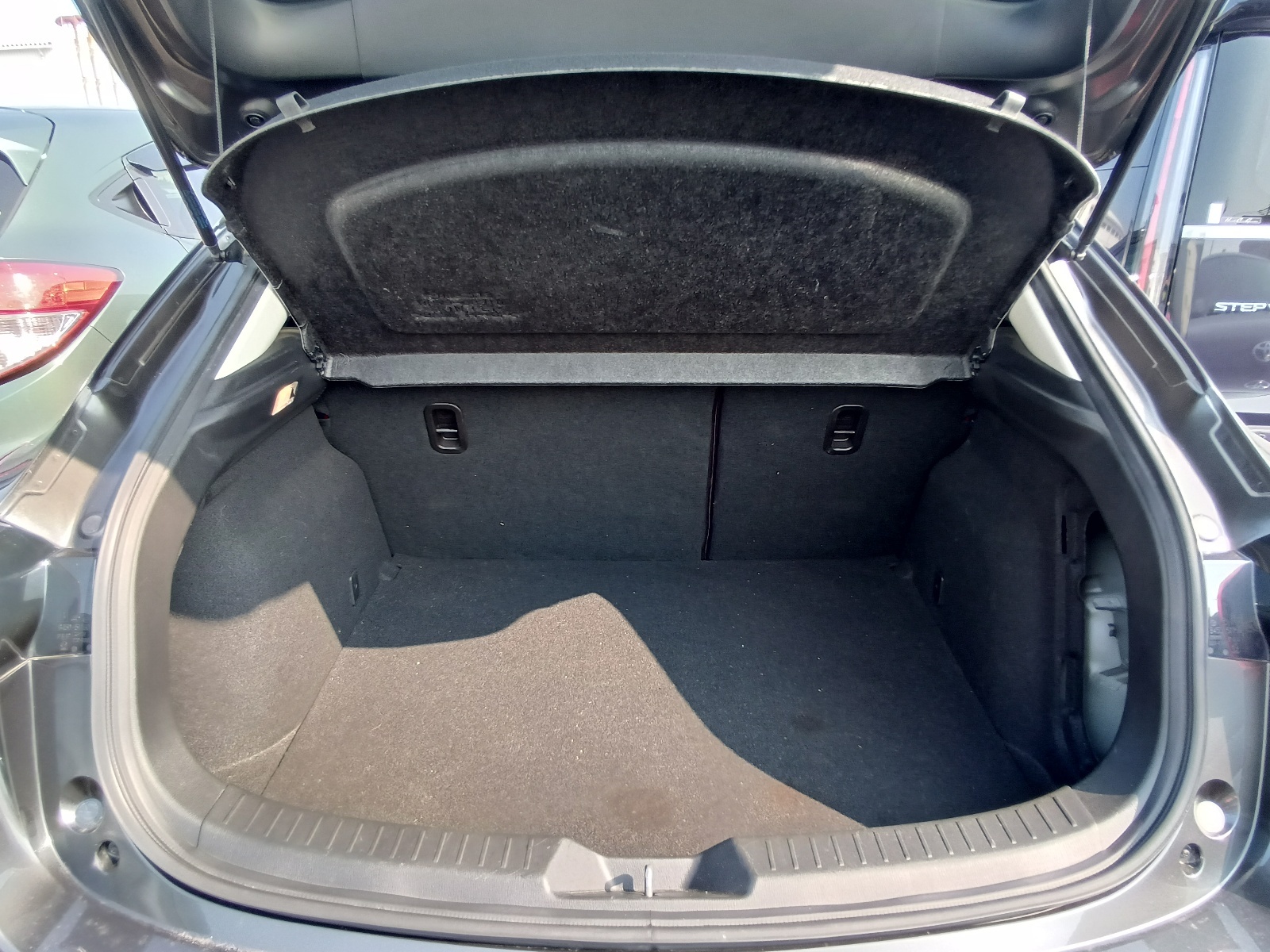 MAZDA AXELA SPORT
