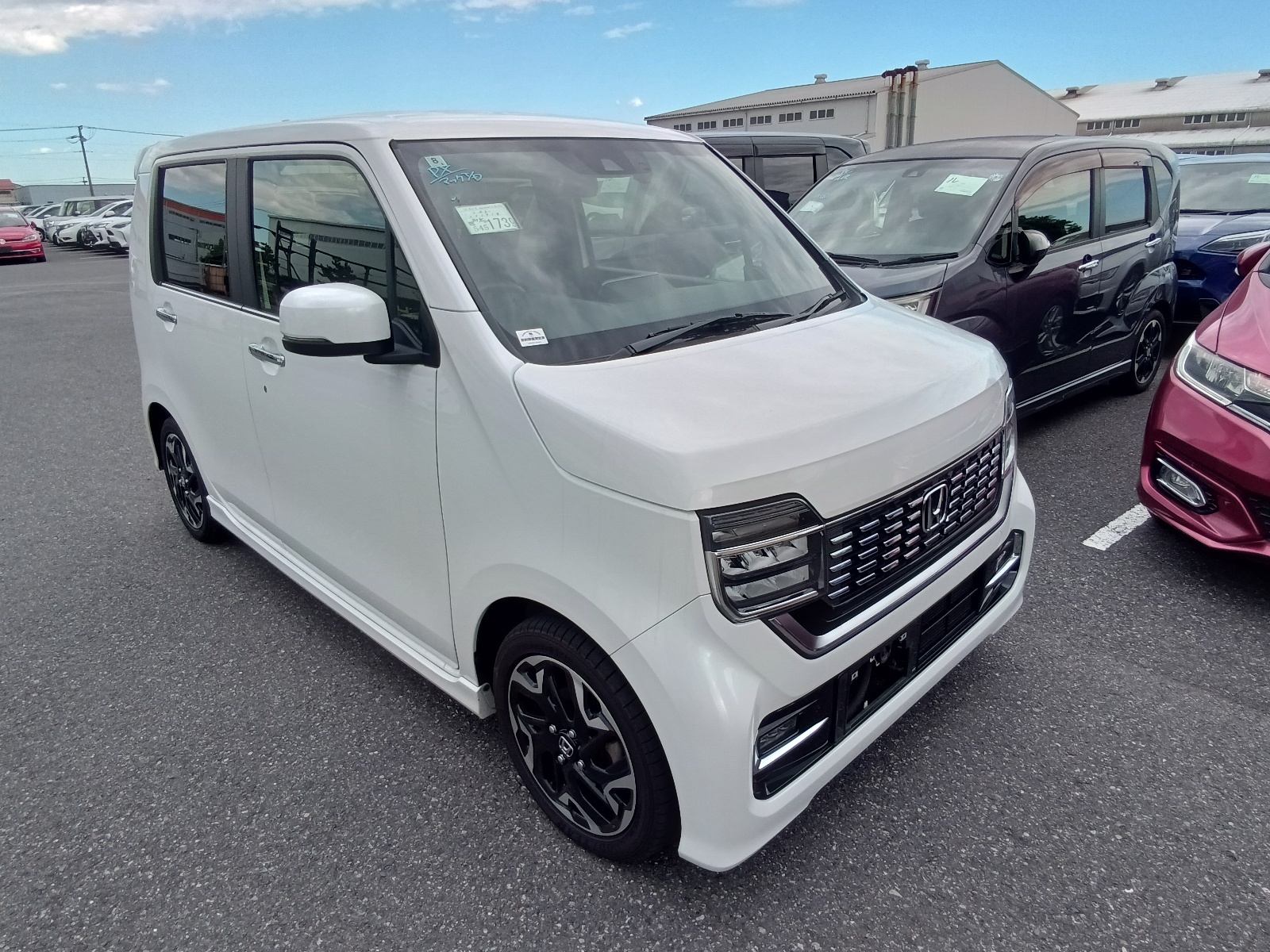 HONDA N-WGN
