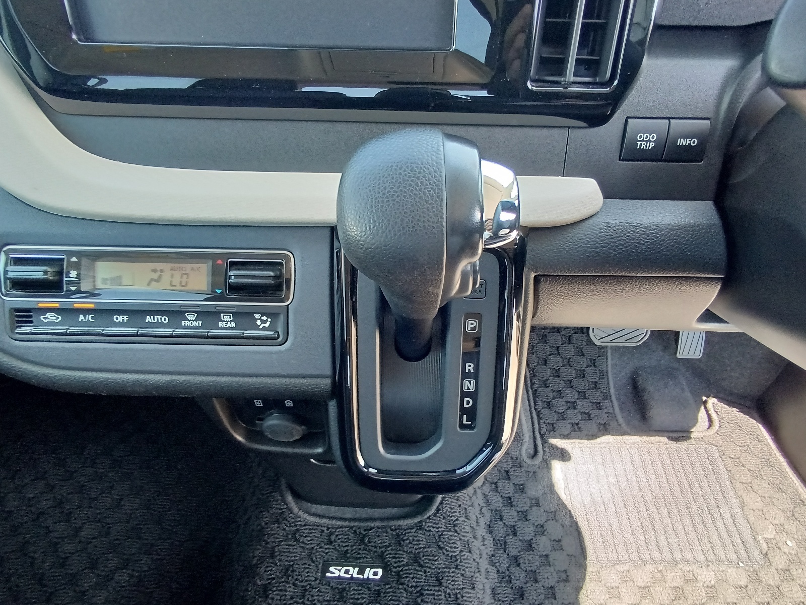 SUZUKI SOLIO