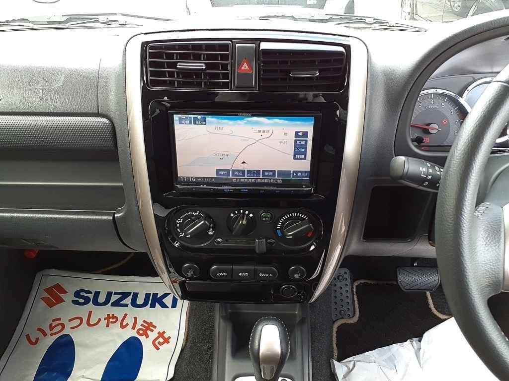 SUZUKI JIMNY SIERRA
