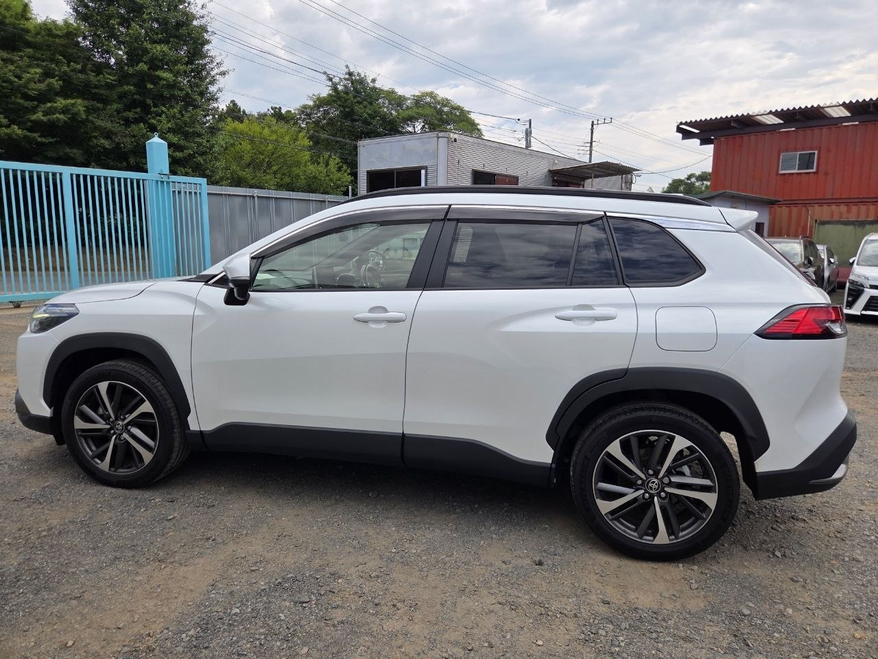 TOYOTA COROLLA CROSS