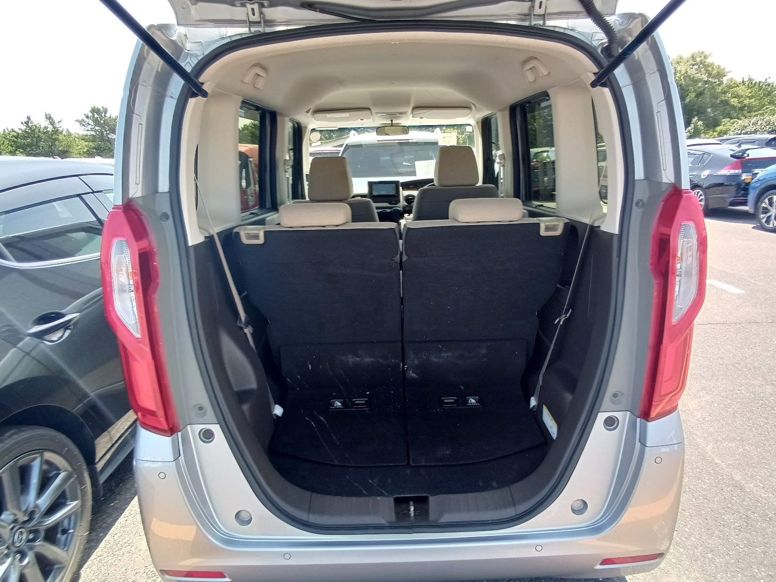 HONDA N BOX