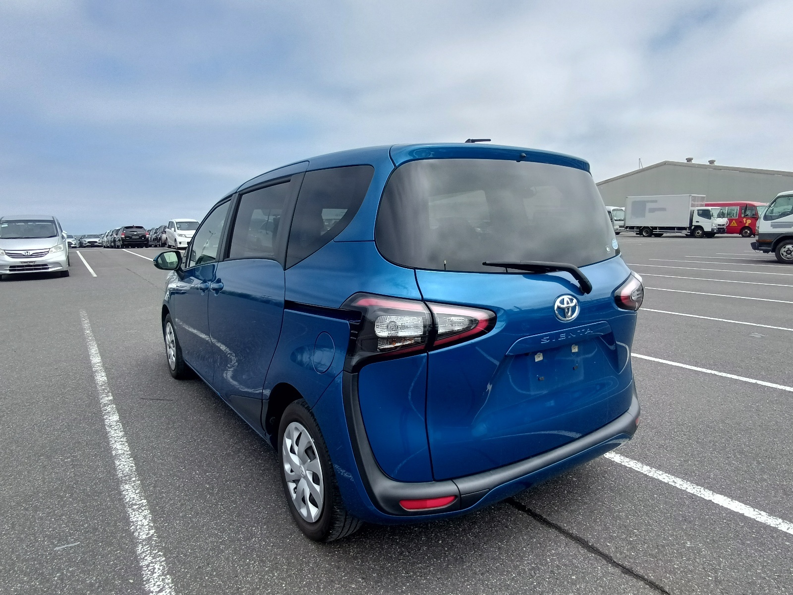 TOYOTA SIENTA