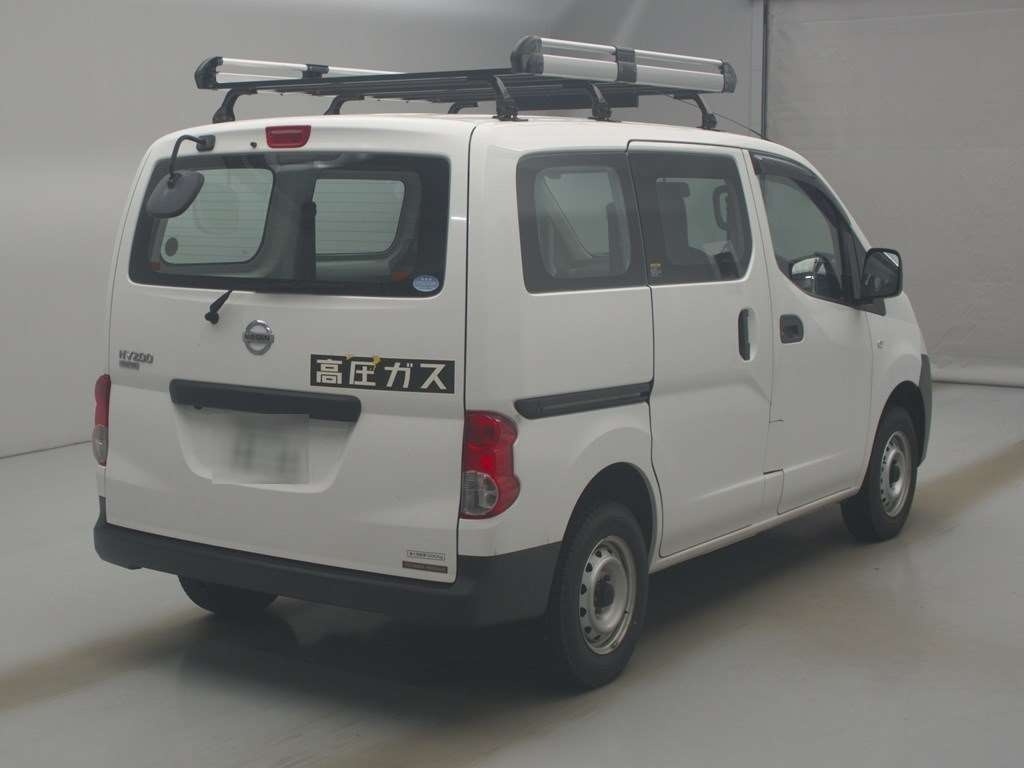 NISSAN NV200 VANETTE VAN
