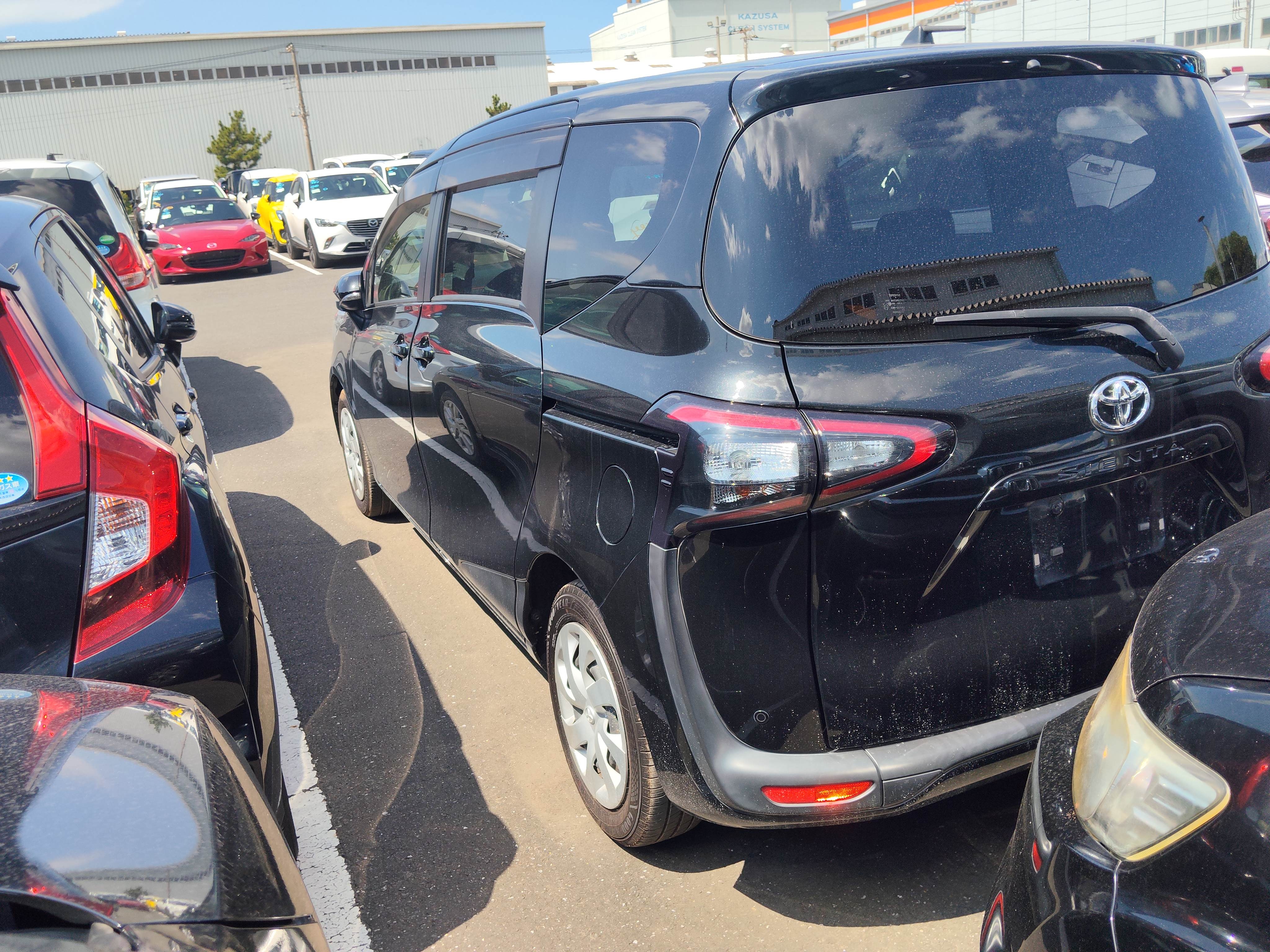 TOYOTA SIENTA