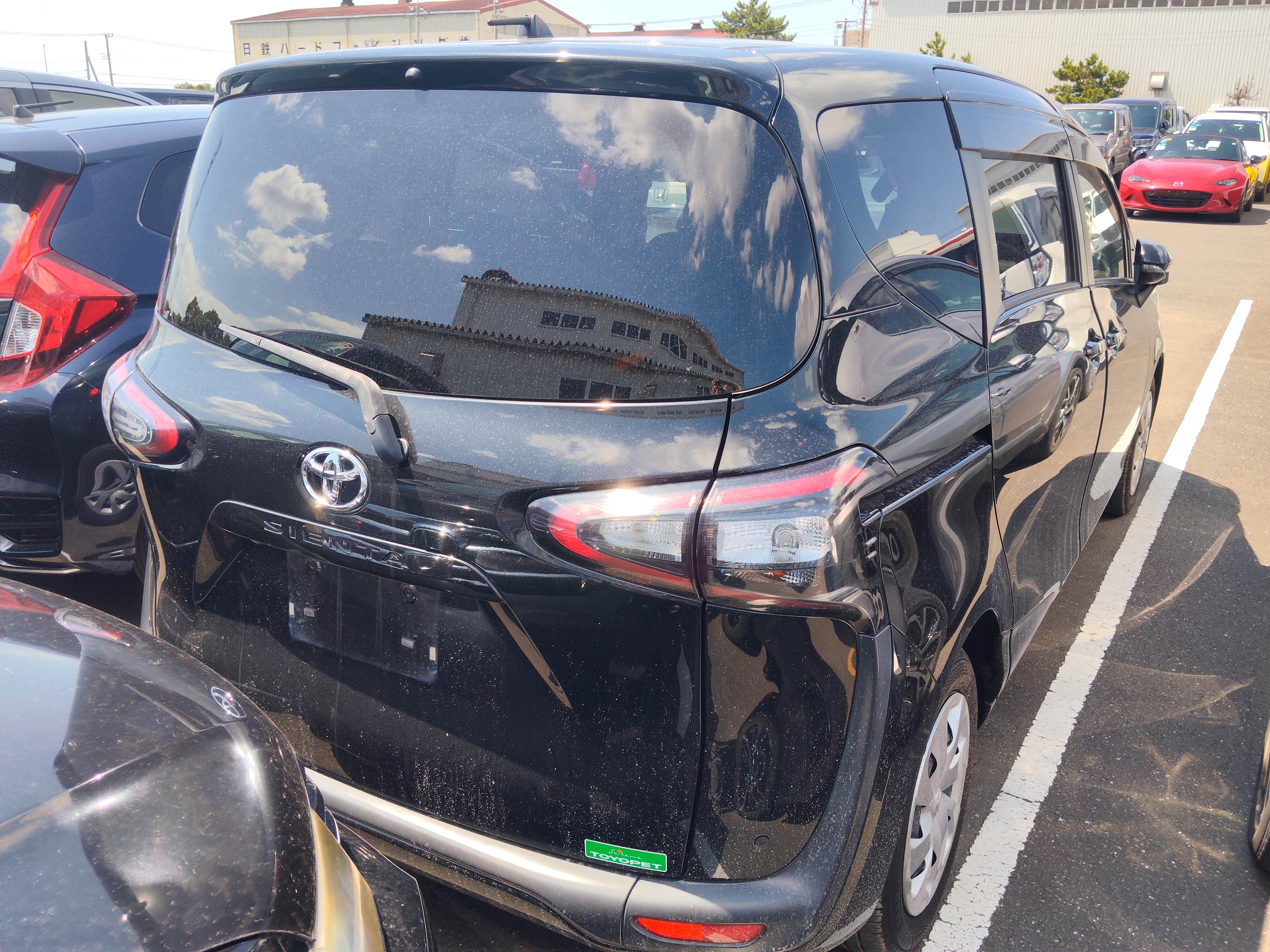 TOYOTA SIENTA
