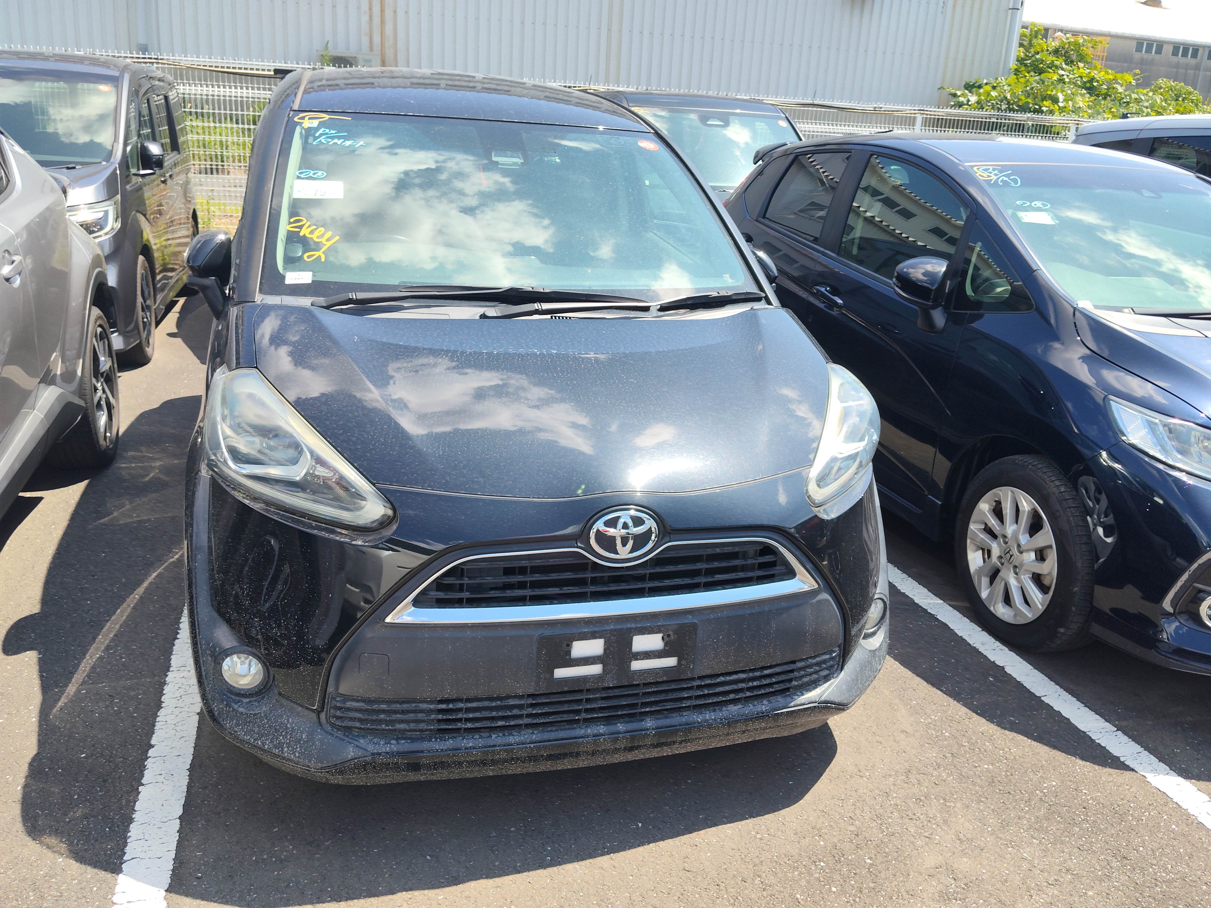 TOYOTA SIENTA