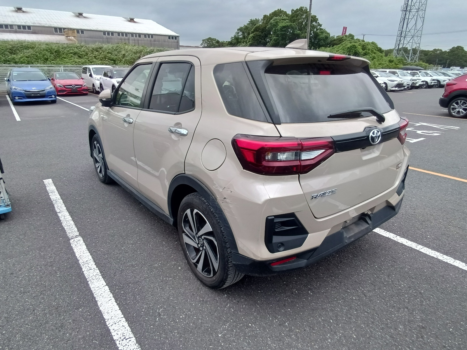TOYOTA RAIZE