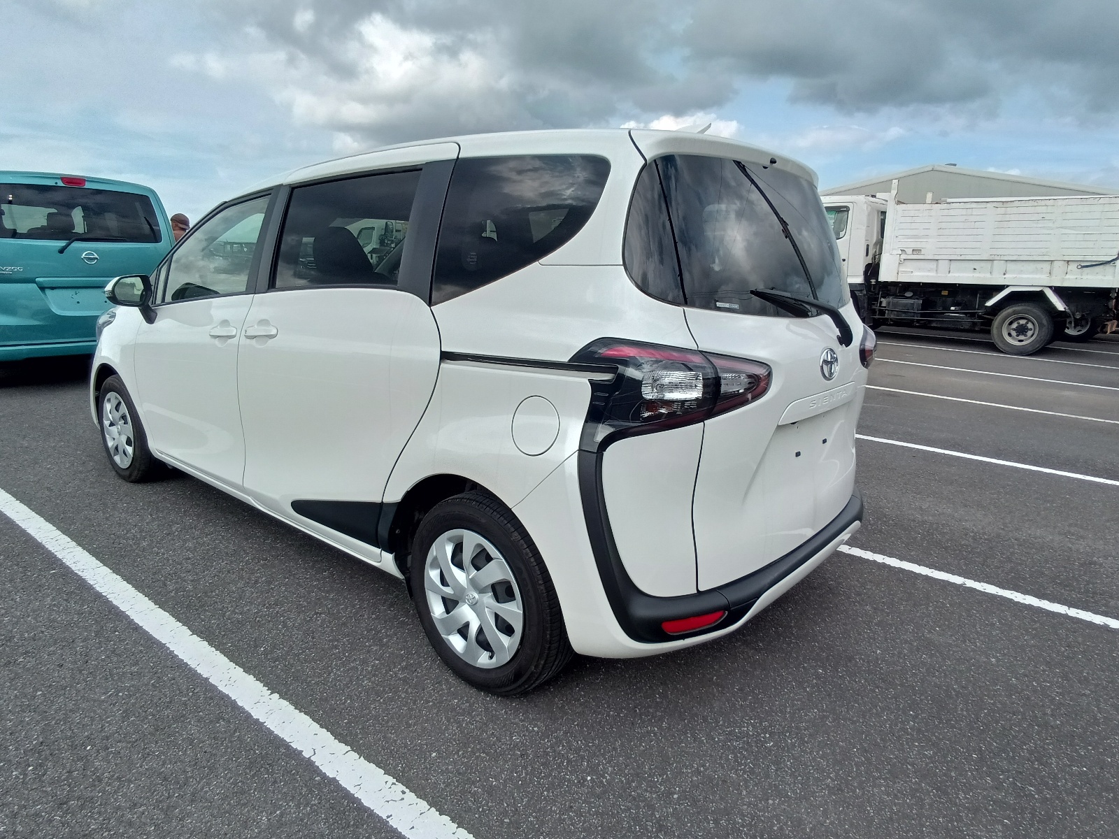 TOYOTA SIENTA