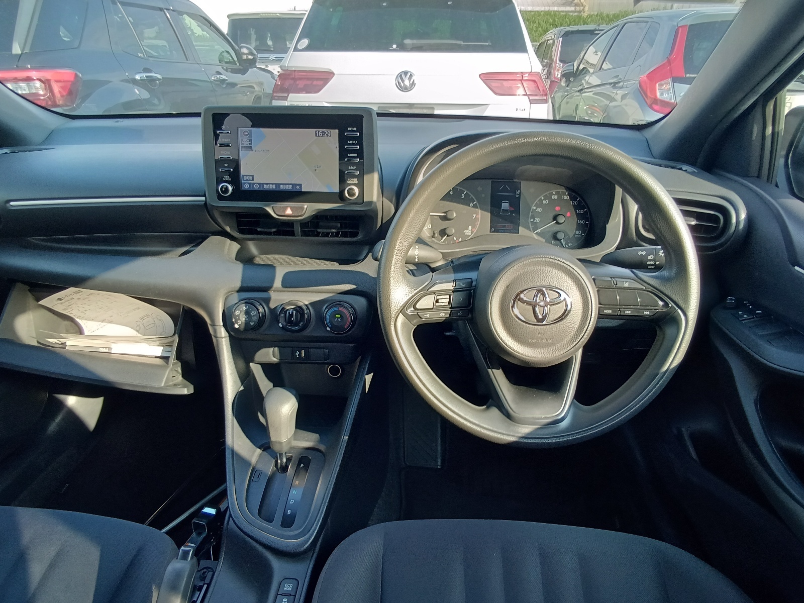 TOYOTA YARIS