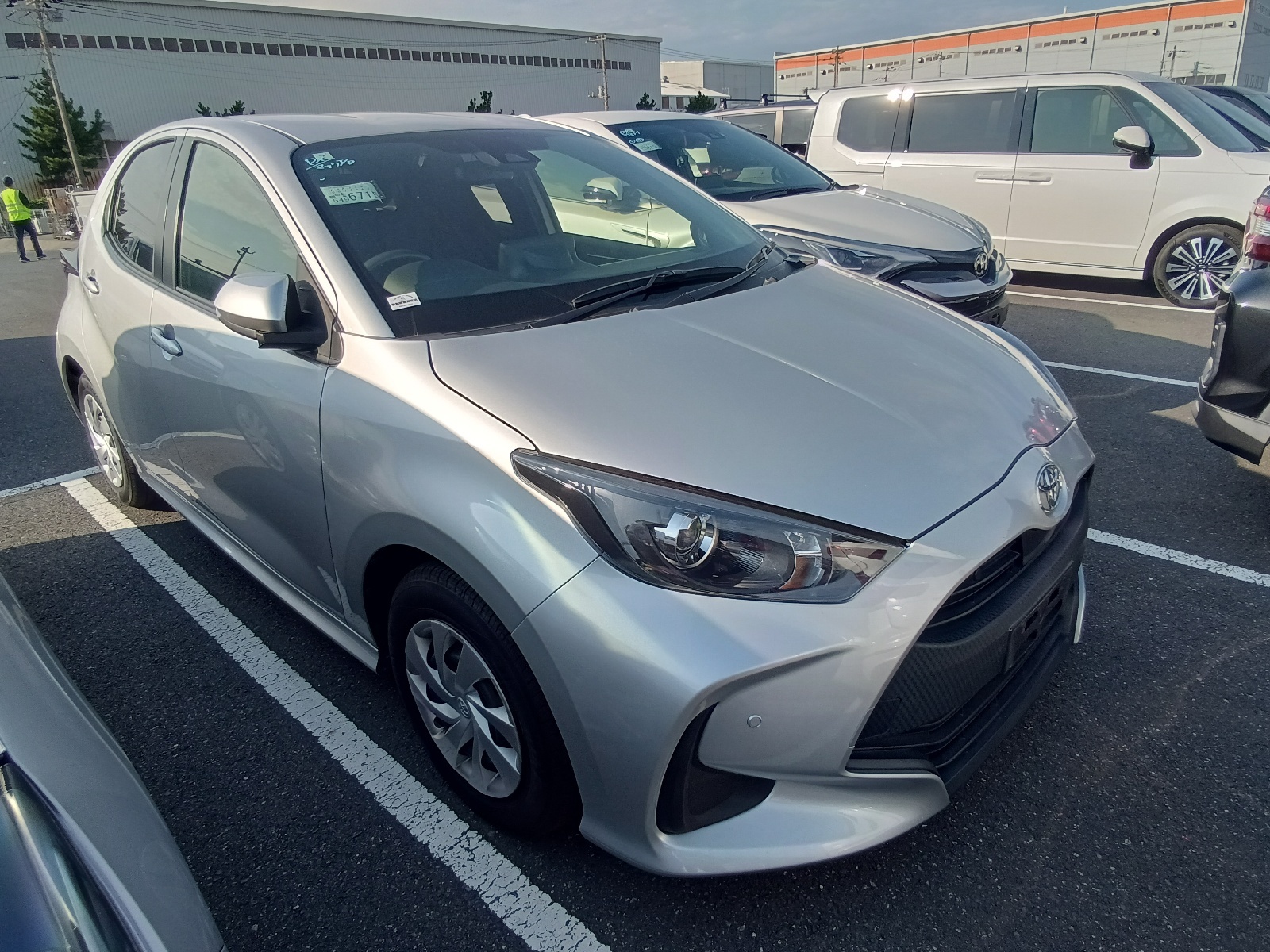 TOYOTA YARIS
