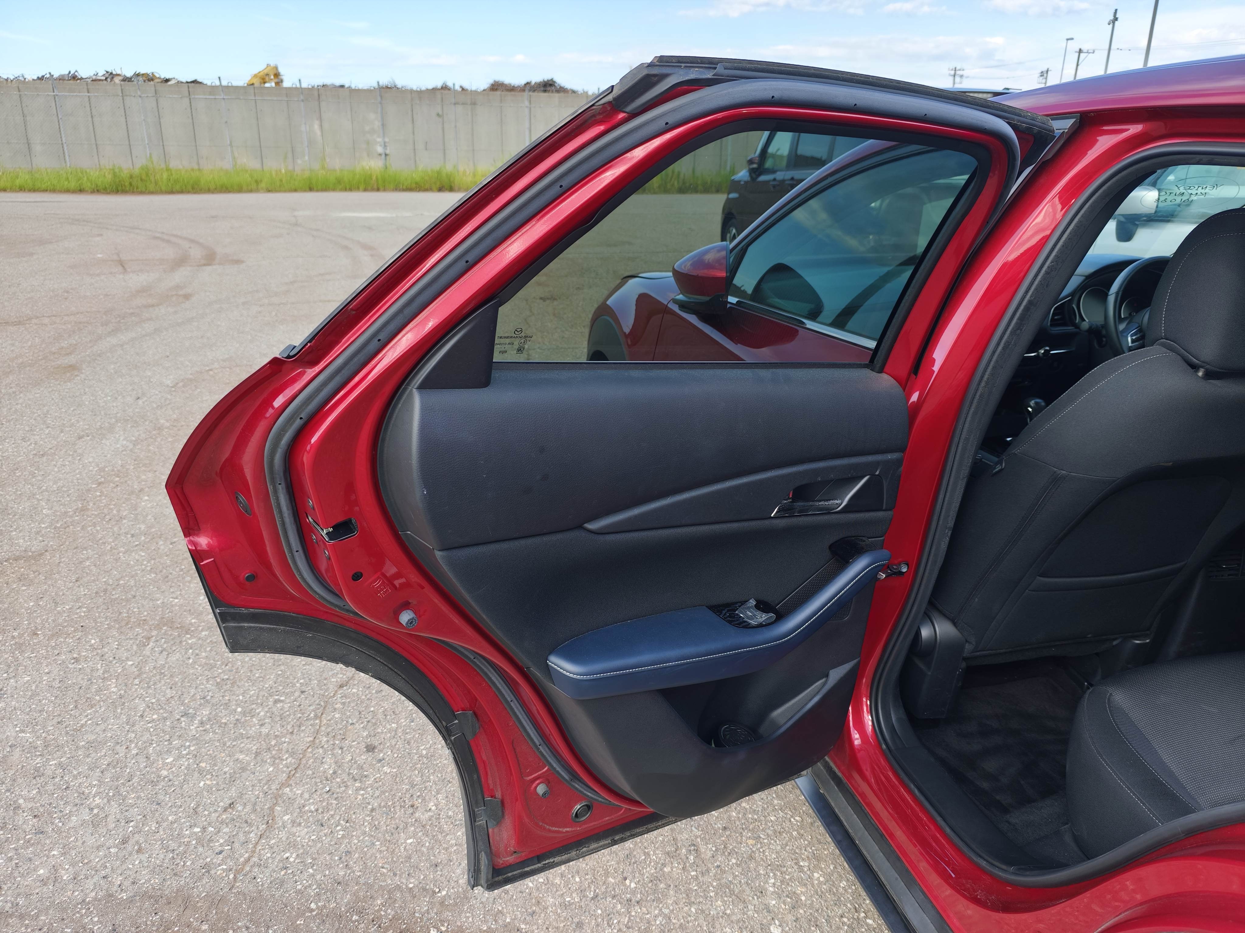 MAZDA CX-30