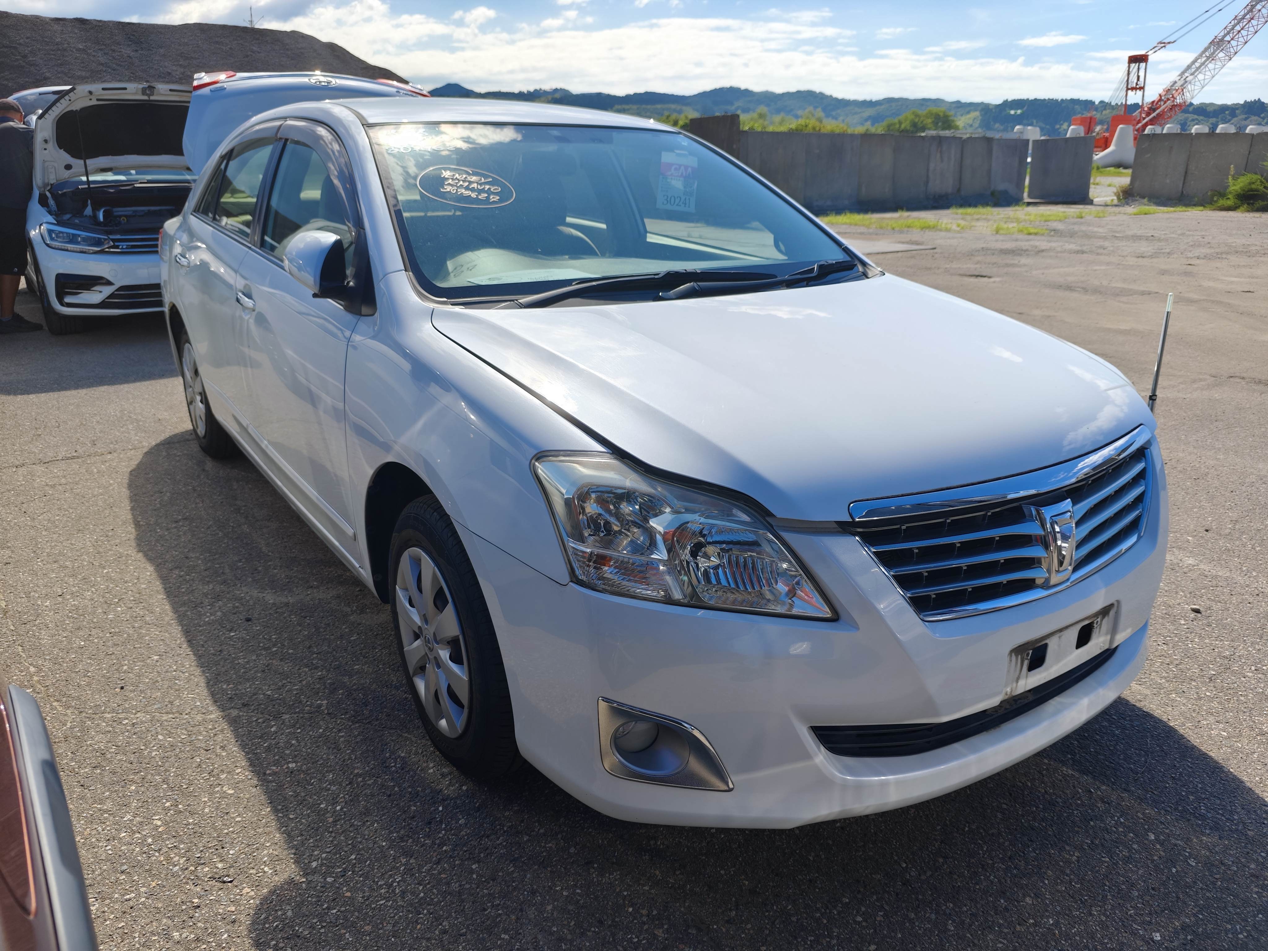TOYOTA PREMIO