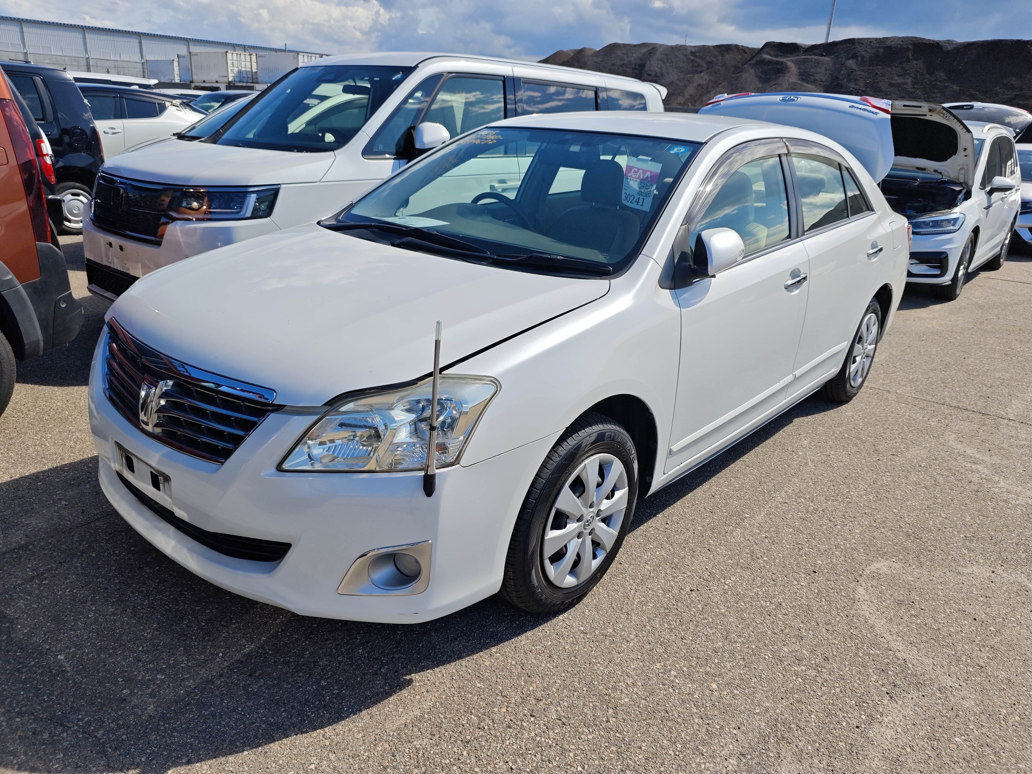 TOYOTA PREMIO