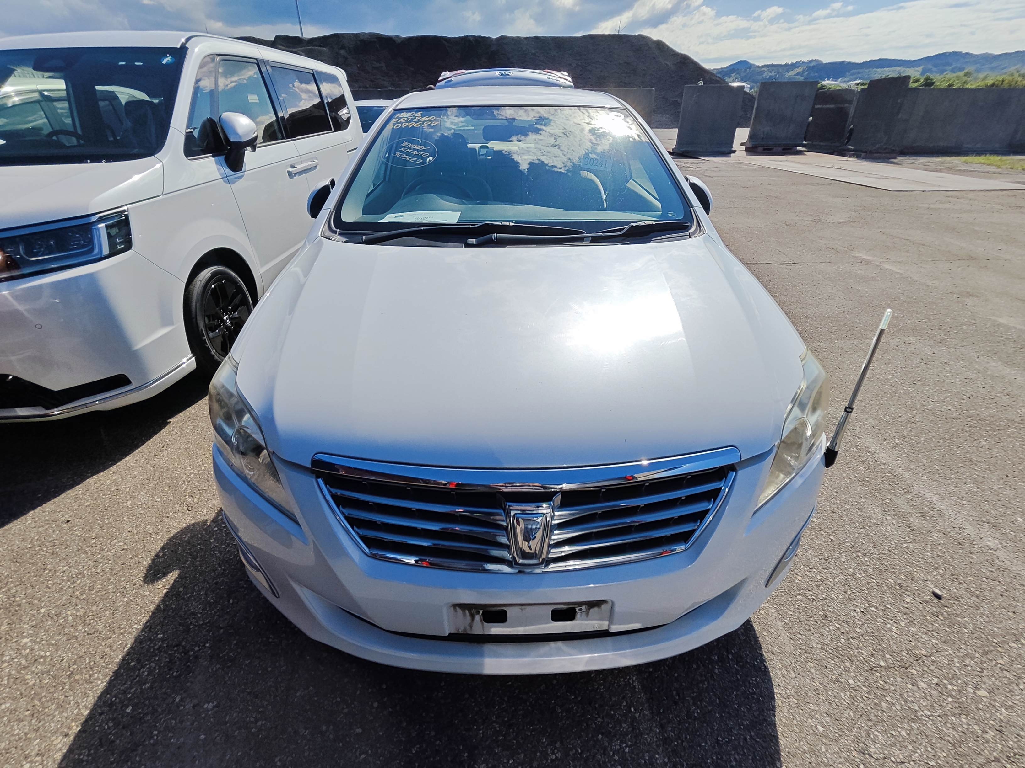TOYOTA PREMIO