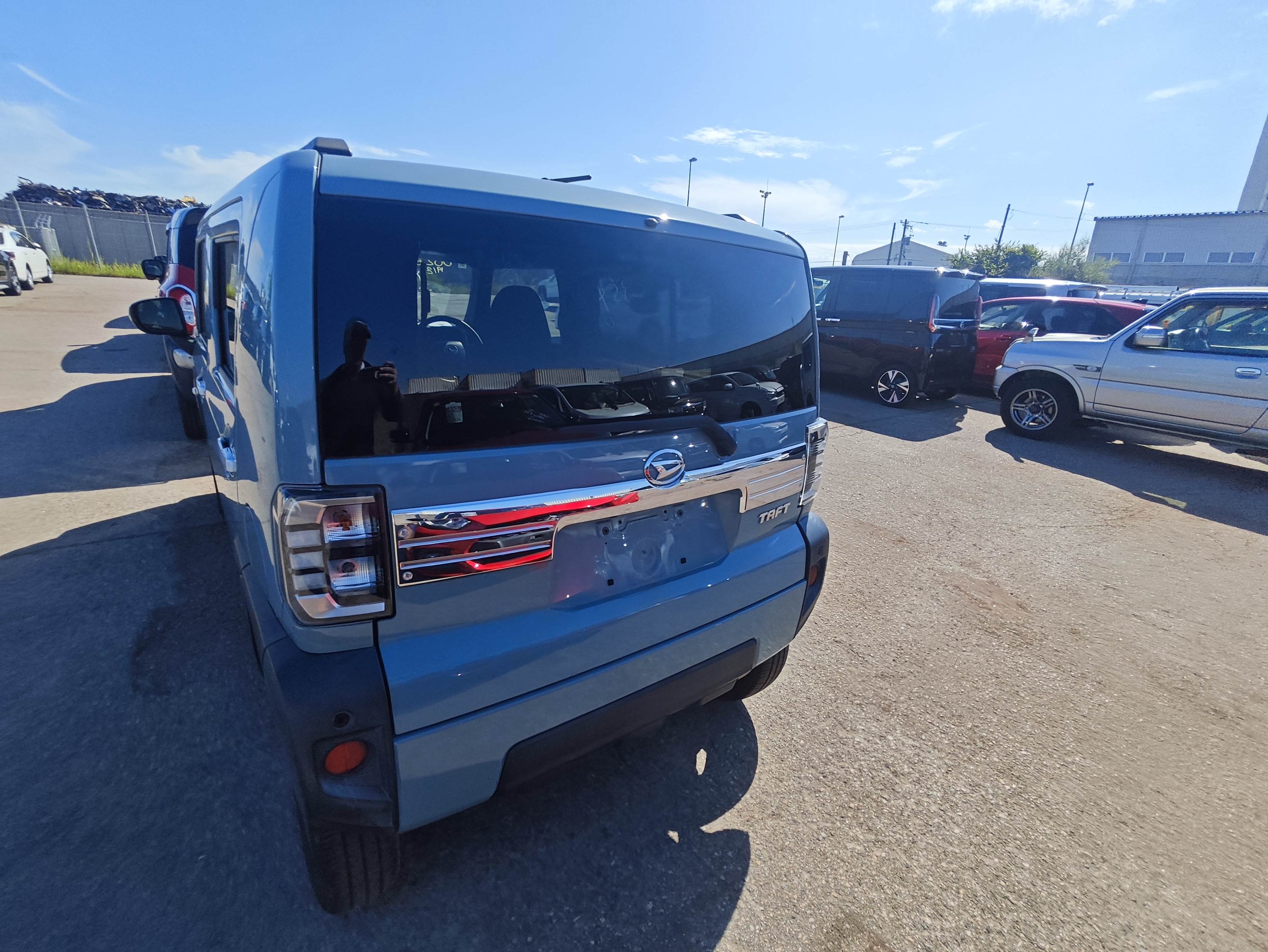 DAIHATSU TAFT