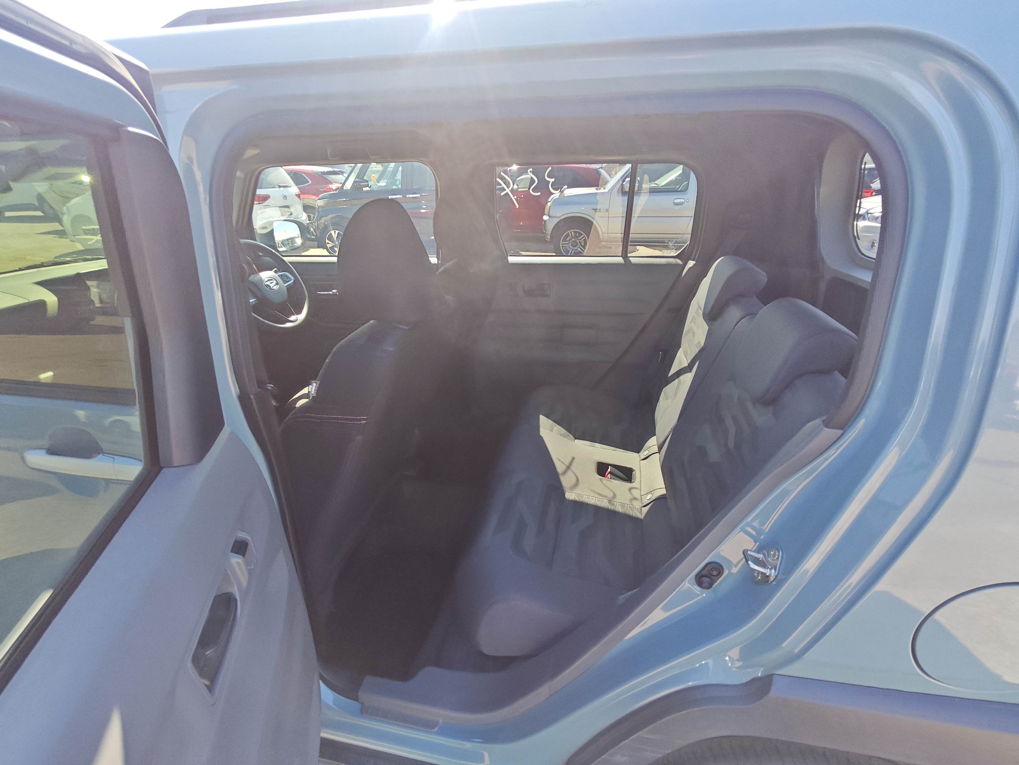 DAIHATSU TAFT