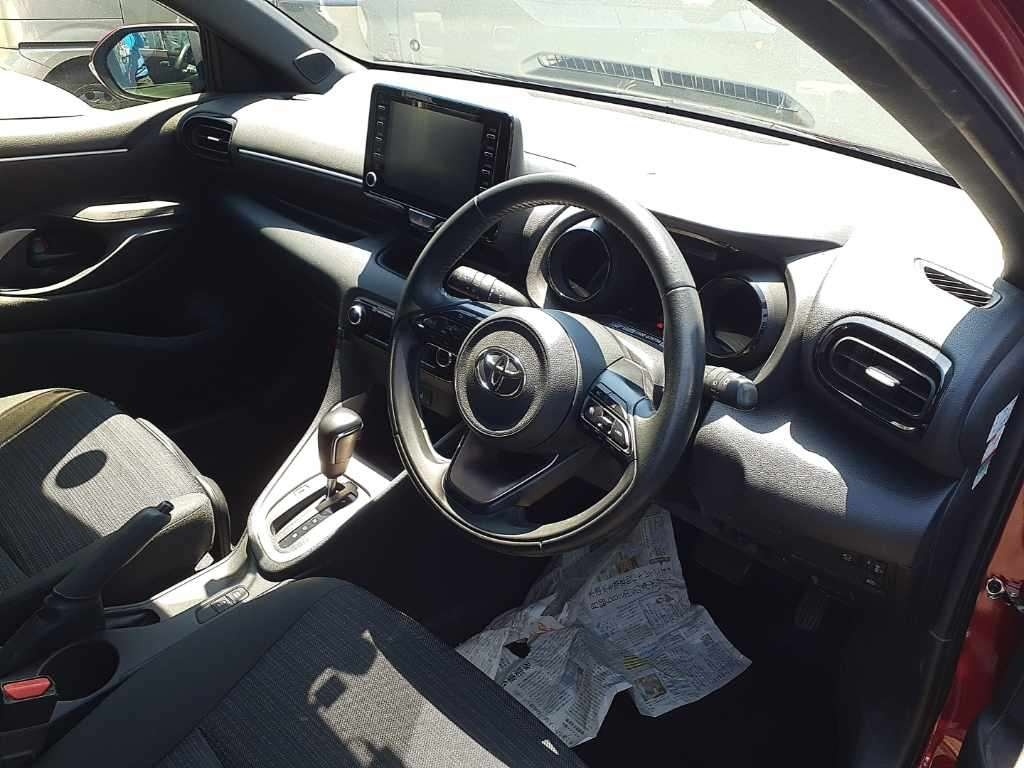 TOYOTA YARIS