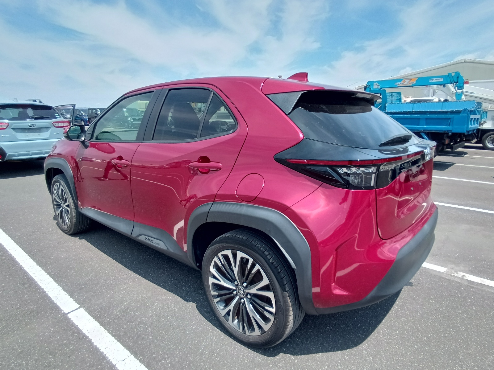TOYOTA YARIS CROSS