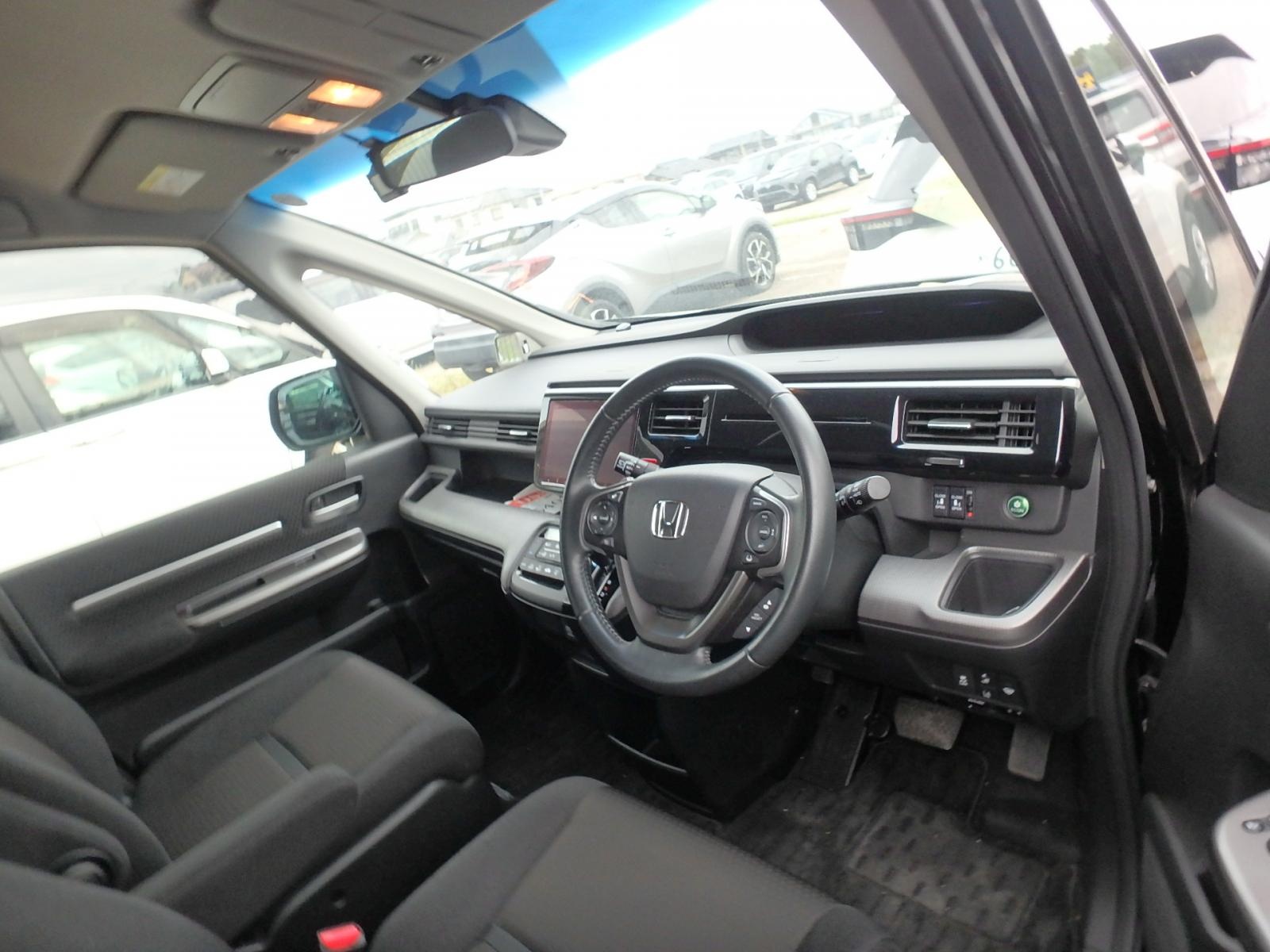 HONDA STEPWGN SPADA