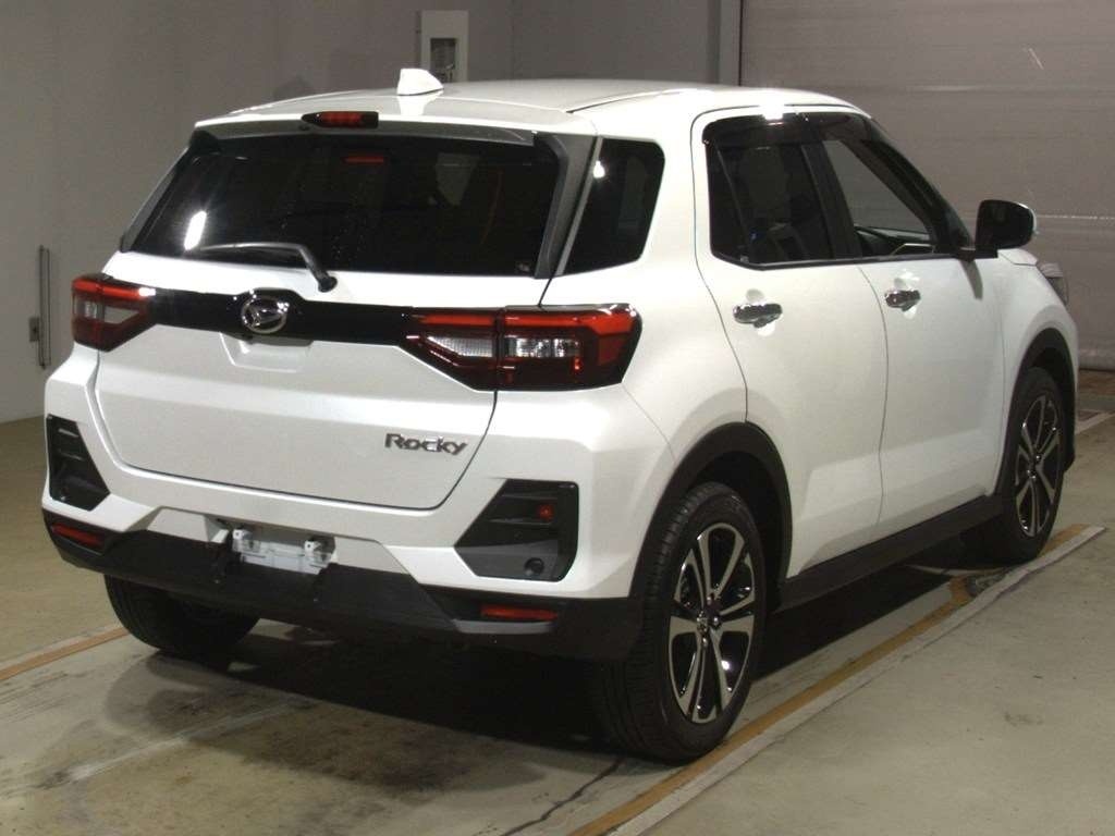 DAIHATSU ROCKY
