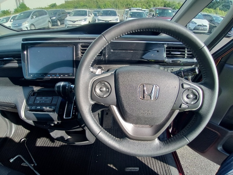 HONDA Step WGN