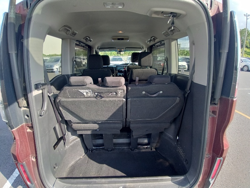 HONDA Step WGN