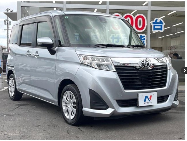 TOYOTA ROOMY