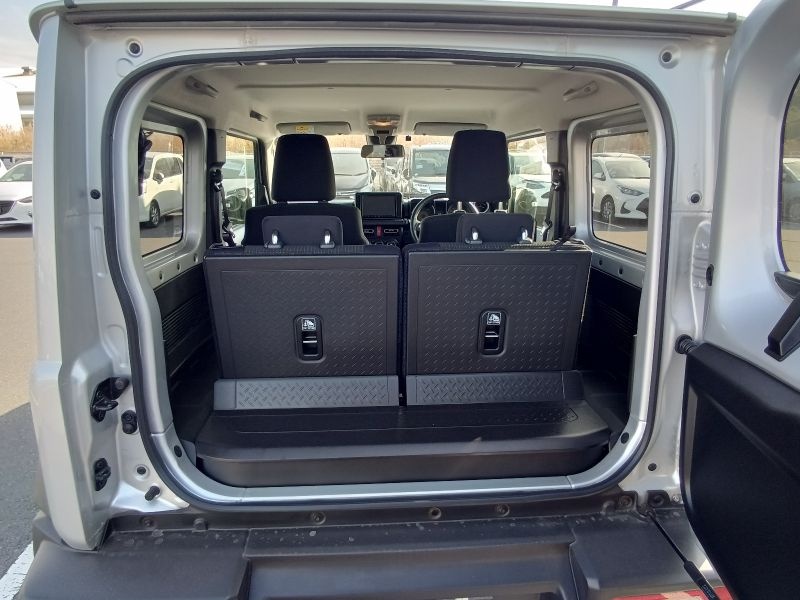 SUZUKI JIMNY SIERRA