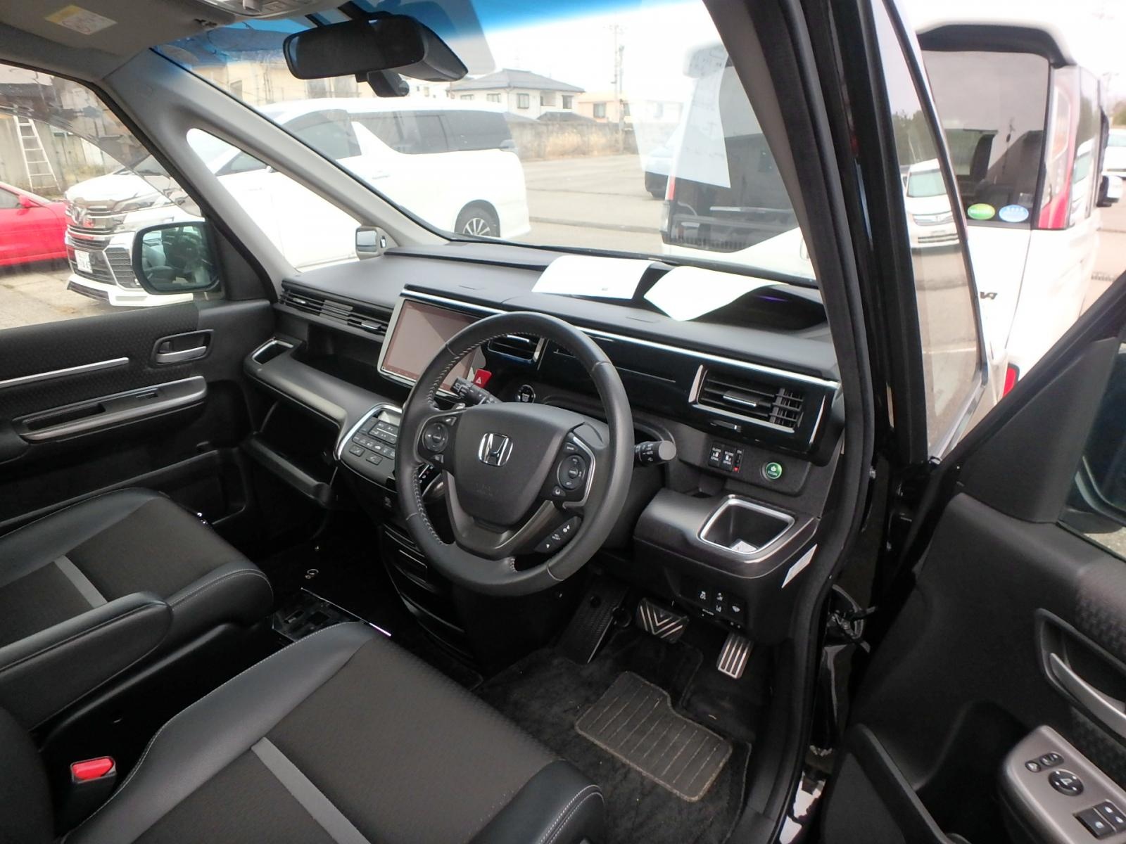 HONDA STEPWGN SPADA