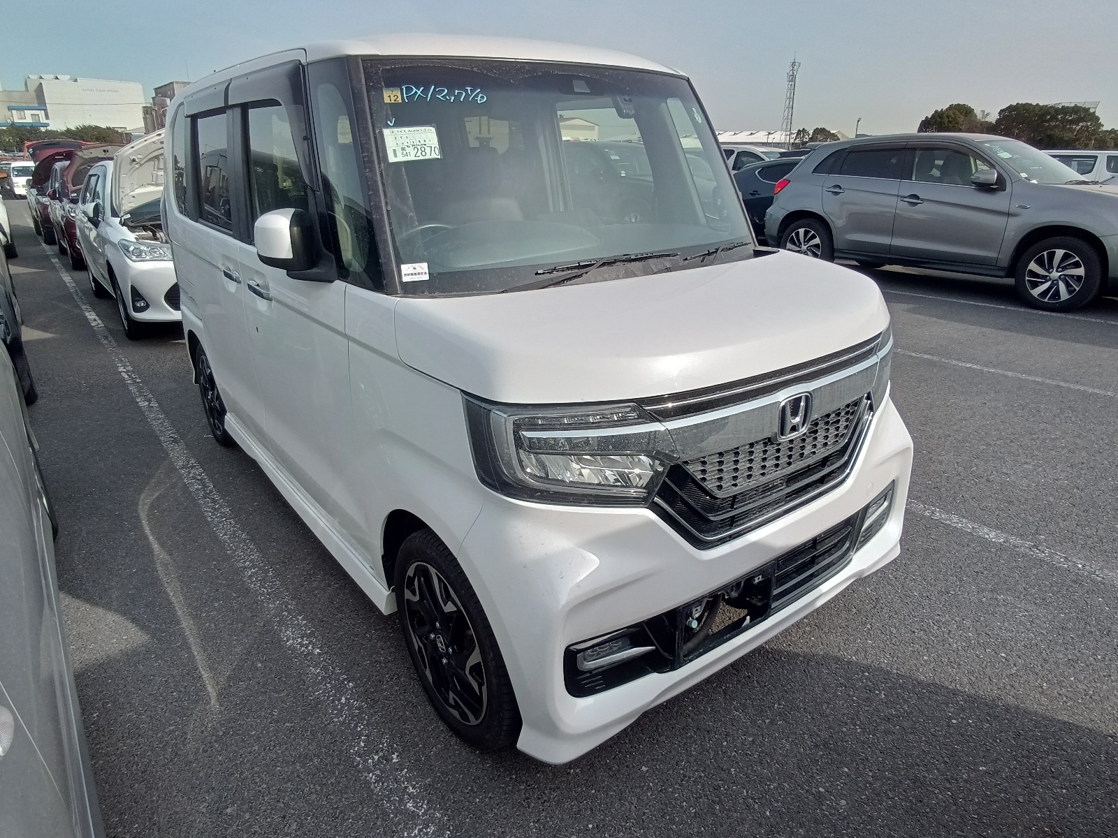 Honda N-box