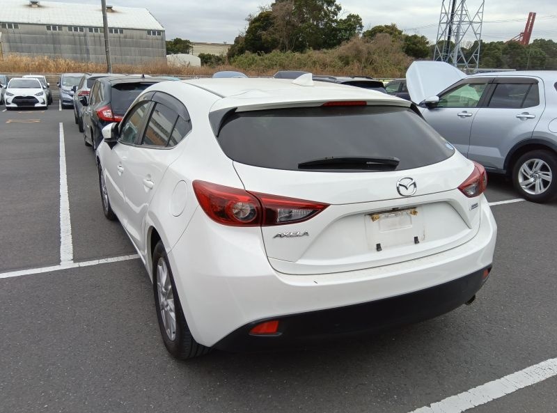 MAZDA AXELA SPORT