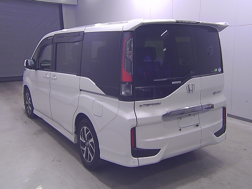 HONDA STEPWGN SPADA