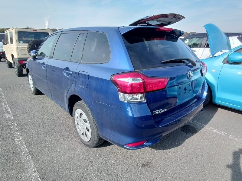 TOYOTA COROLLA FIELDER