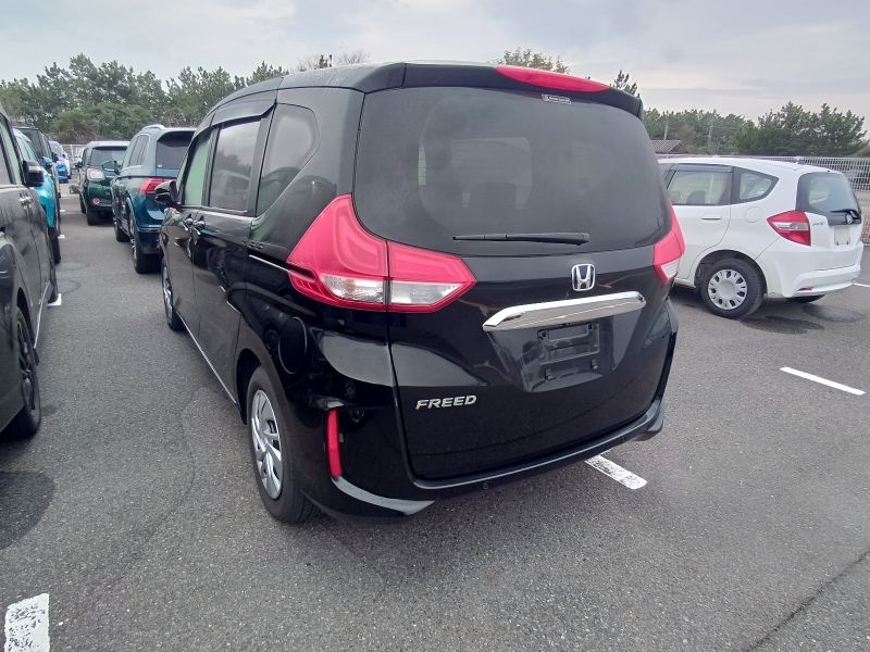HONDA FREED