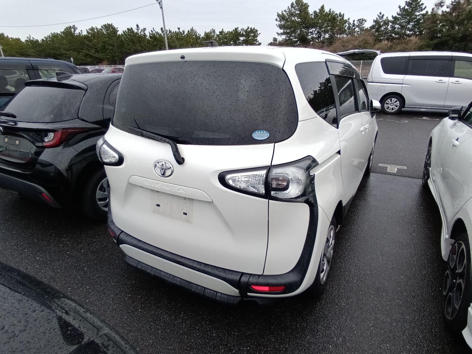 TOYOTA SIENTA
