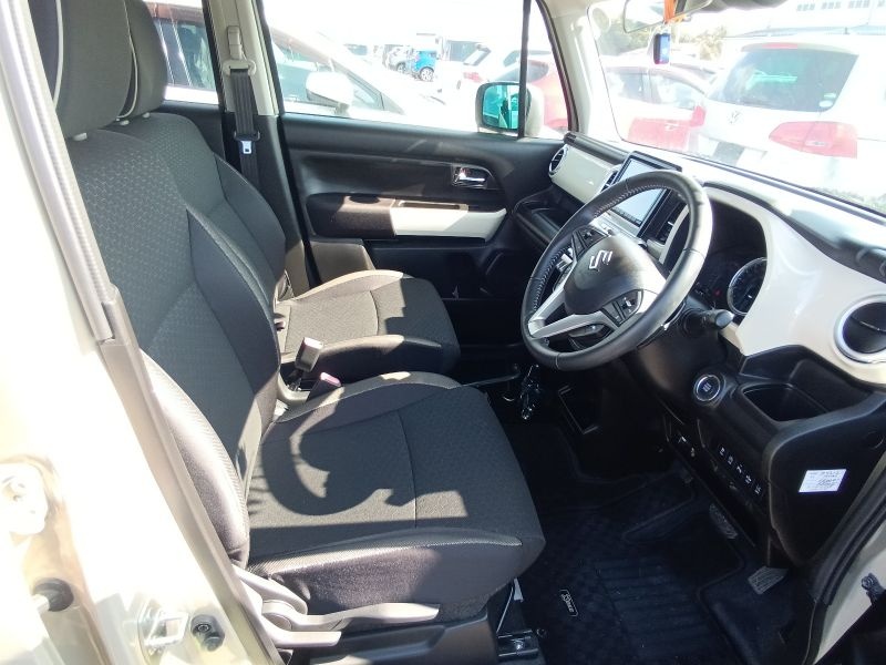 SUZUKI XBEE