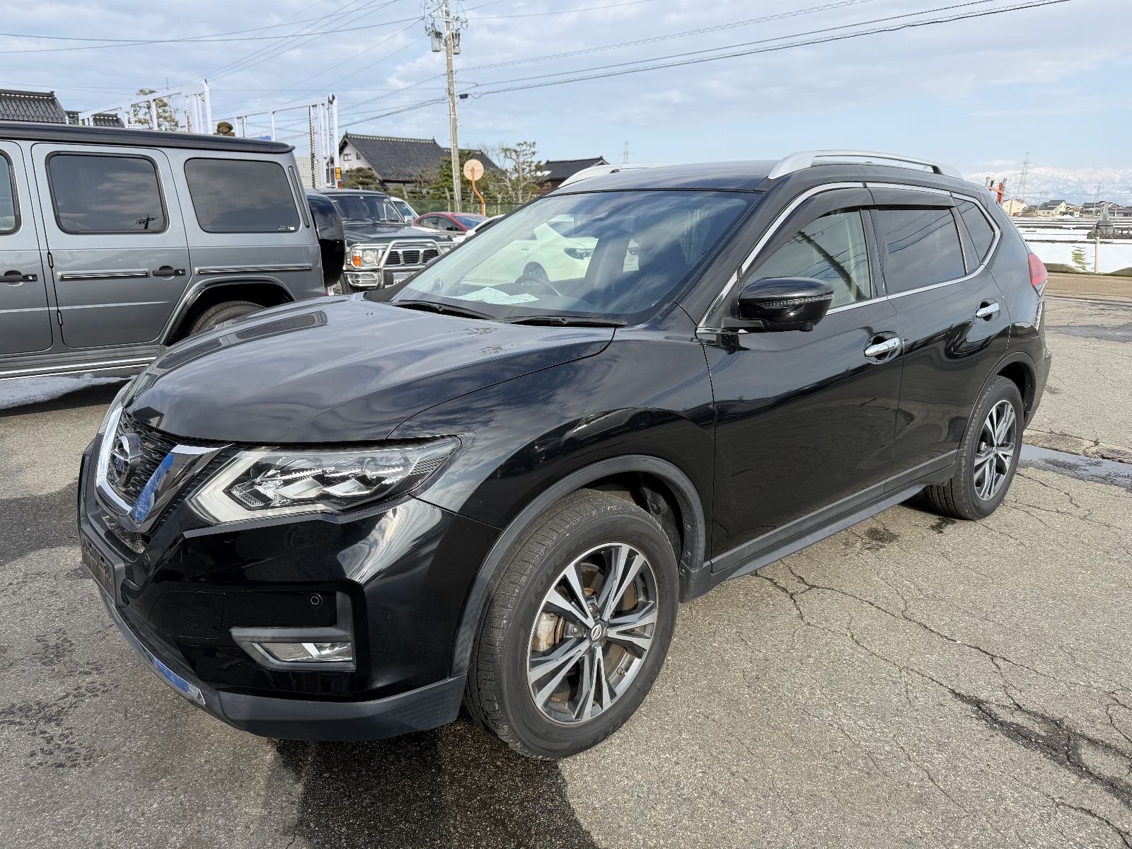 NISSAN X-TRAIL